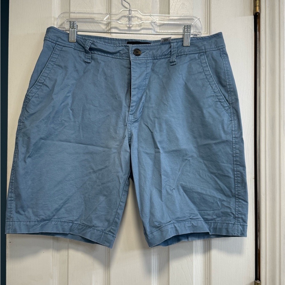Aeropostale Men's Light Blue Flat Front Shorts